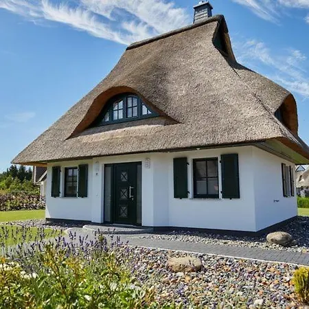 Reetdachhaus In Mit Sauna Nahe Bodden Holiday home