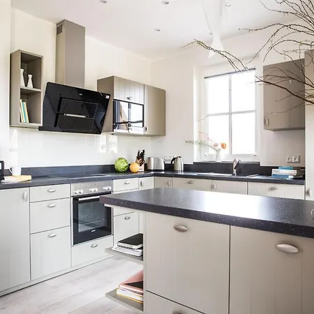 Casa de Férias Reetdachhaus In Bodstedt Mit Sauna Am Bodden *