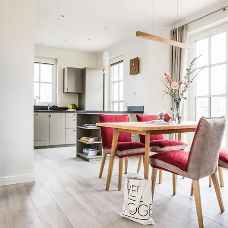 Reetdachhaus In Bodstedt Mit Sauna Am Bodden